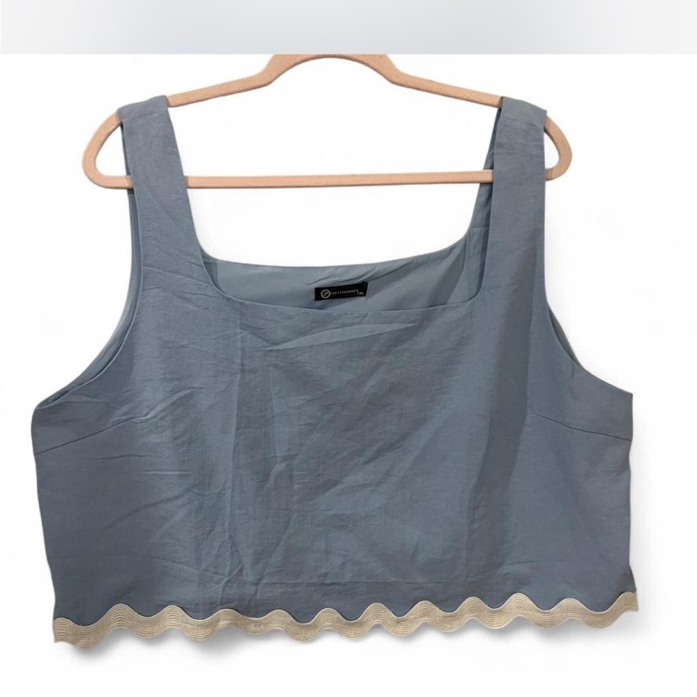 Blue Sleeveless Crop Top with Scalloped Hem